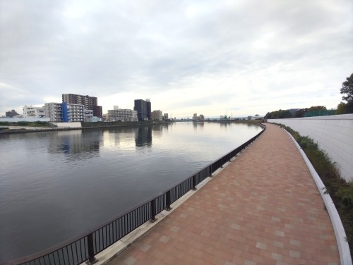 東京足立区 尾竹橋公園 ～心地よい風と自然の香り～
