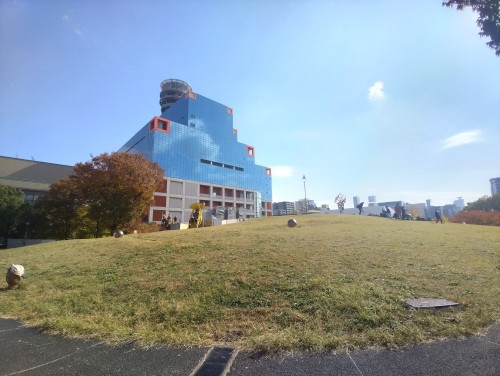 大阪 扇町公園 ～街中で自然を感じる憩いの広場～