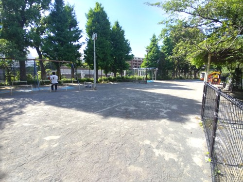 東京品川区 権現山公園 ～桜と高台の風情を感じる、北品川の静かな公園～