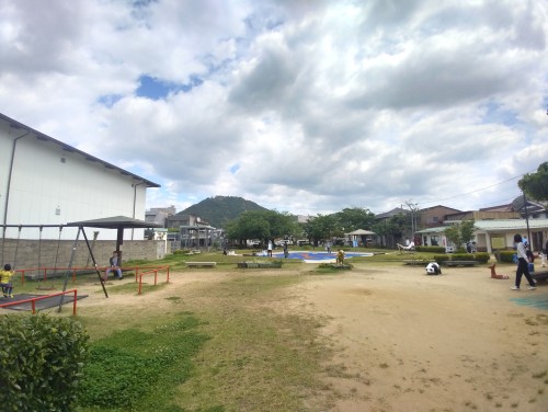 鳥取市 真教寺公園 ～街なかで動物と遊びに出会える、鳥取市の親子向け公園～